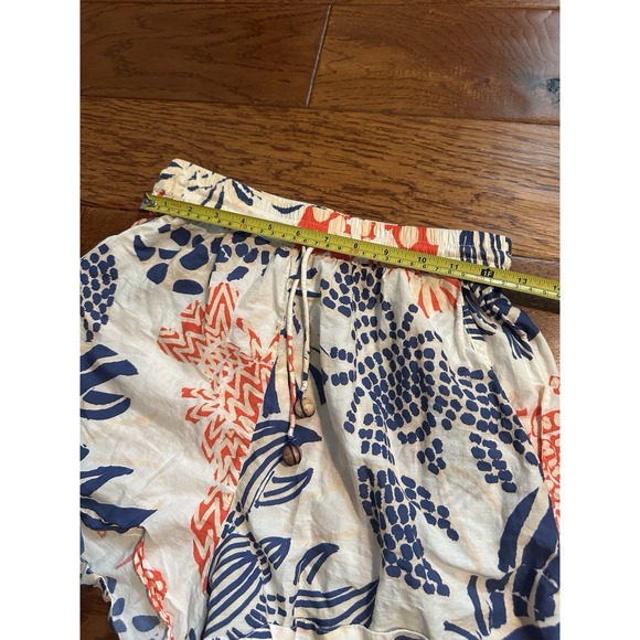Farm Rio Mixed Lobster Print Short Size S - Picture 11 of 14